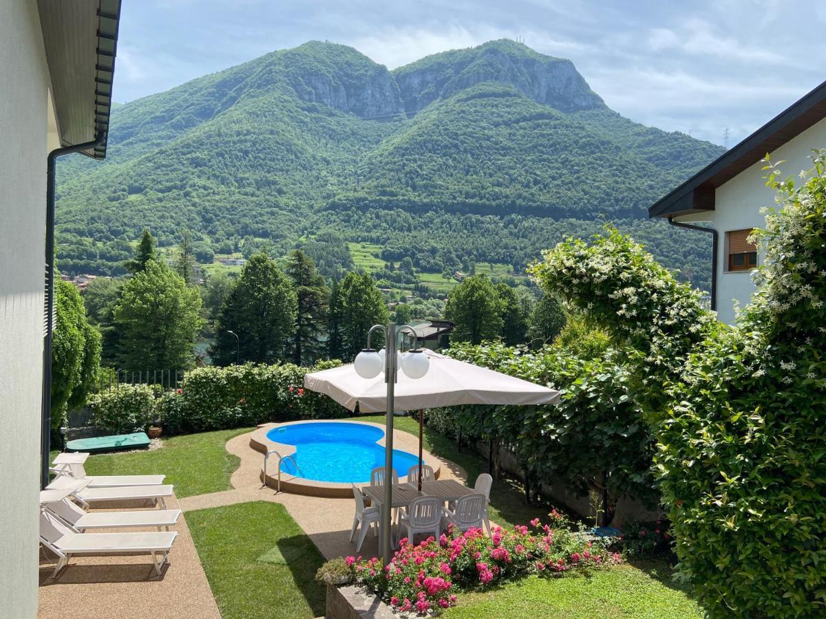 Maison Morandi Spinone Al Lago Buitenkant foto
