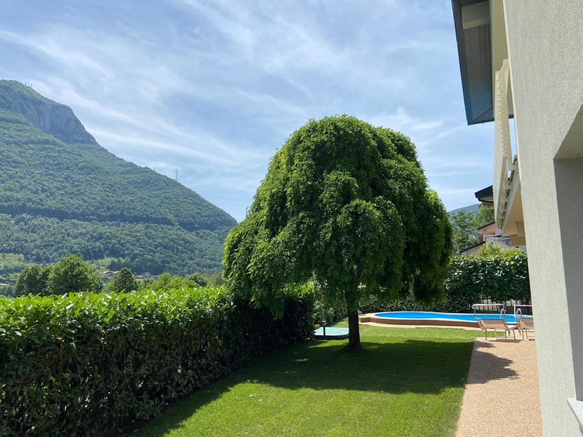 Maison Morandi Spinone Al Lago Buitenkant foto